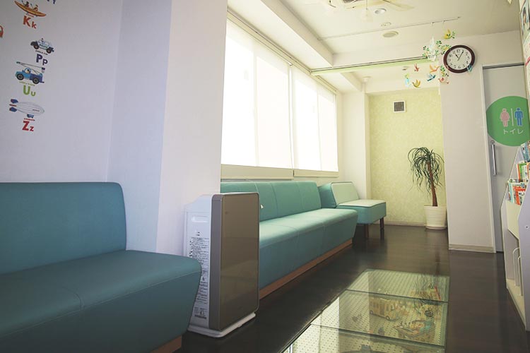 待合室②